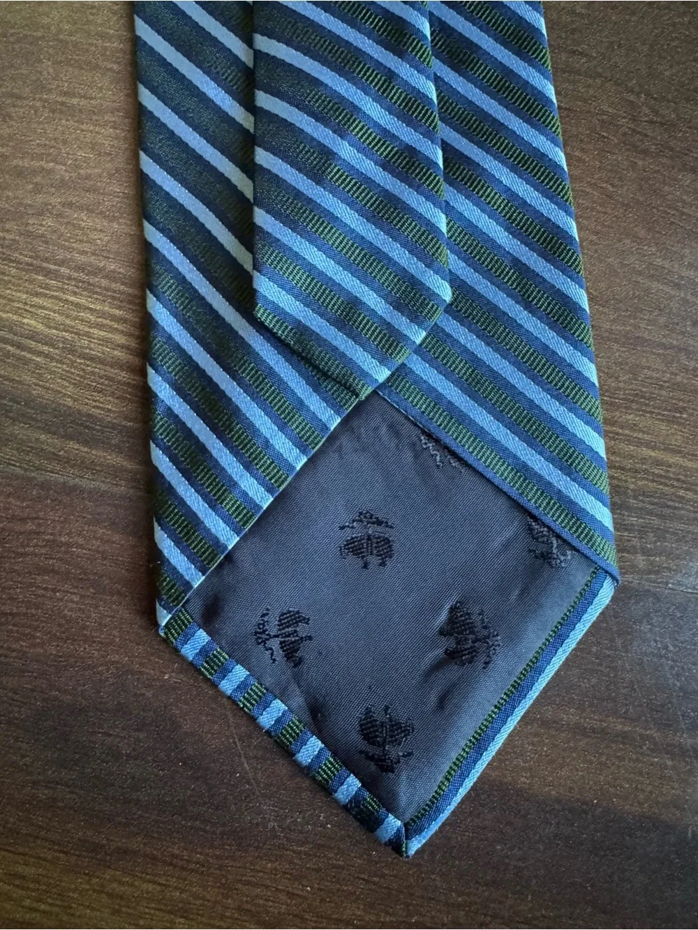 Brooks Brothers classic diagonal